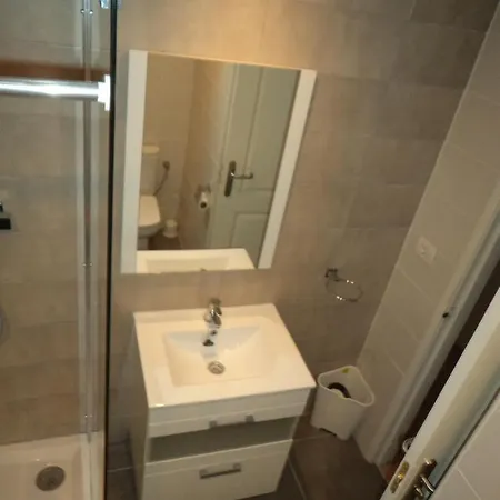 One Bedroom - Cristianos Lägenhet